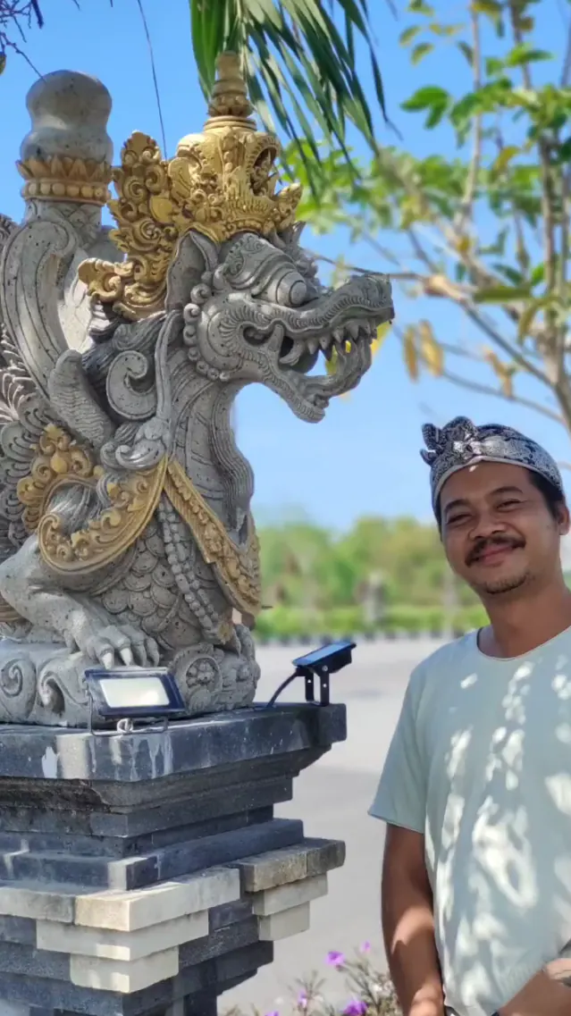Wayan Bali Art Stone banner